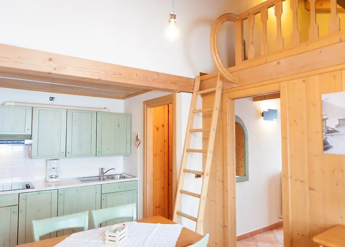 Hotel apartamentowy Bait Da Mott